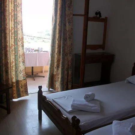 Apartment Avra *